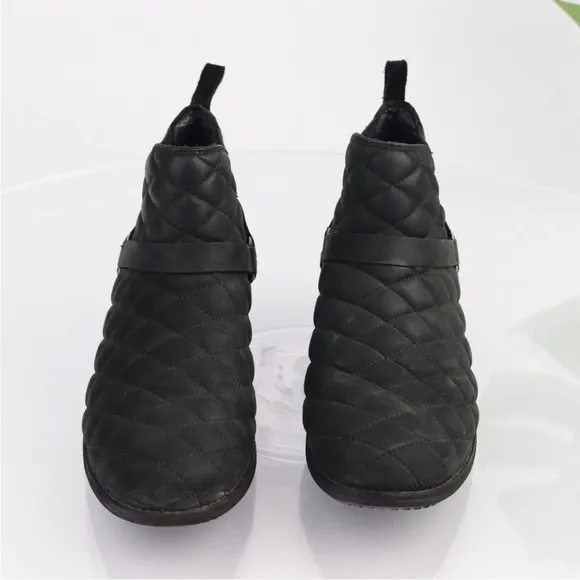 Teva De La Vina Quilted Leather Boots Chelsea Waterproof Black Size 9.5