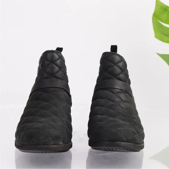 Teva De La Vina Quilted Leather Boots Chelsea Waterproof Black Size 9.5