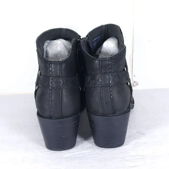 Teva Women's Foxy US 6, 5 Black Leather Side Zip Ankle Boots Booties