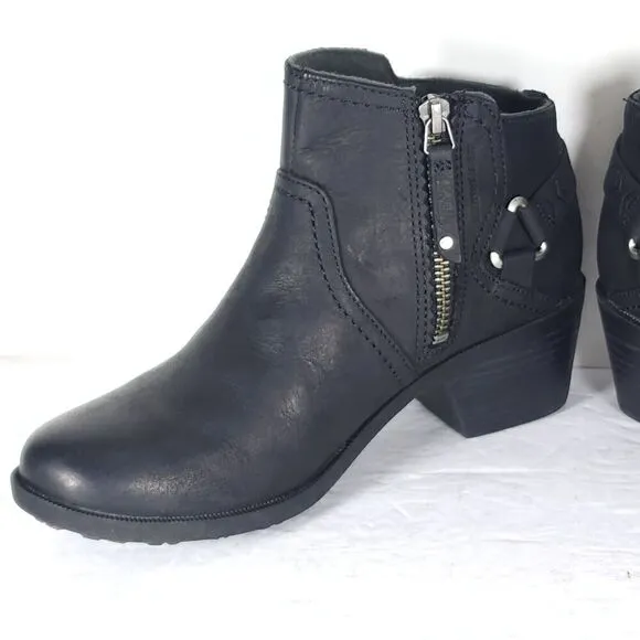 Teva Women's Foxy US 6, 5 Black Leather Side Zip Ankle Boots Booties