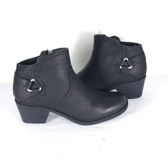 Teva Women's Foxy US 6, 5 Black Leather Side Zip Ankle Boots Booties