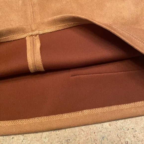 The Impeccable Pig Small Tan Skirt