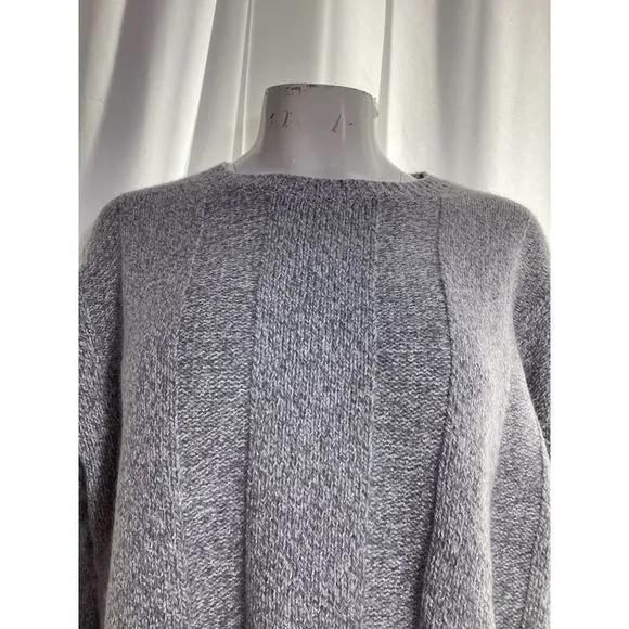 Theory Knitted Crewneck Sweater in Grey Wool