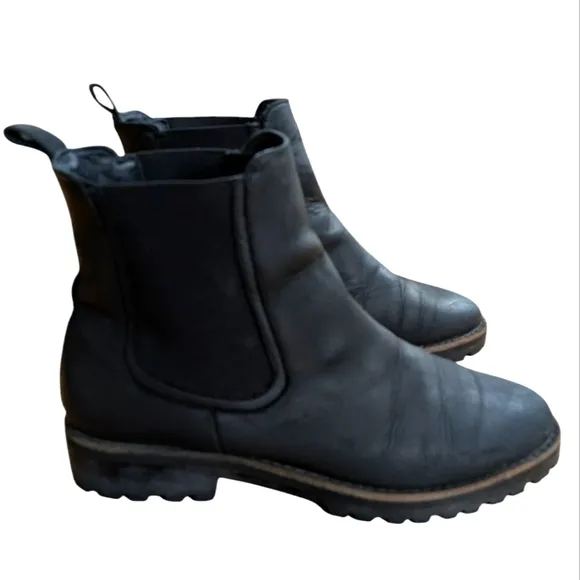 Thursday Boot Company Black Leather Chelsea Boots Size 9