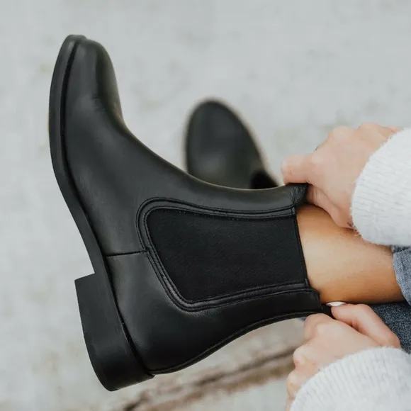 Thursday Boot Company Duchess Women’s Chelsea Ankle Boots