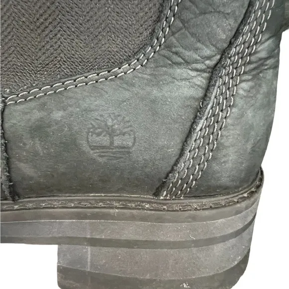 Timberland Women's Courmayeur Valley Chelsea Boots