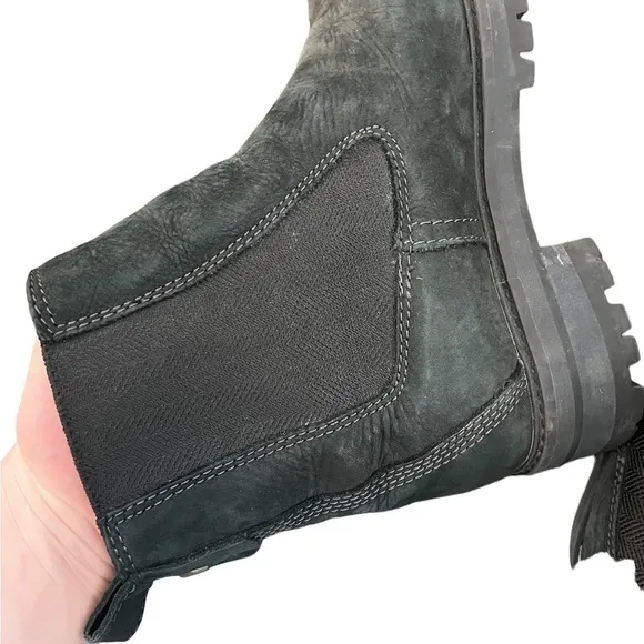Timberland Women's Courmayeur Valley Chelsea Boots