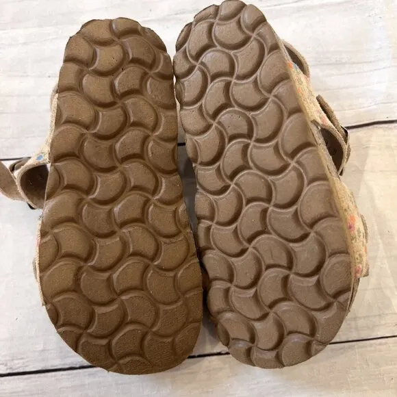Tocoto Vintage Floral Leather Sandals