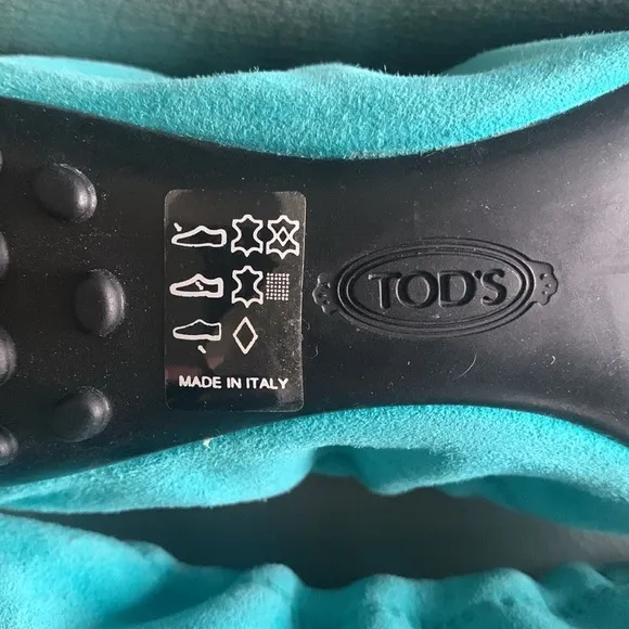 Tod's NWT Suede Ballet Flats