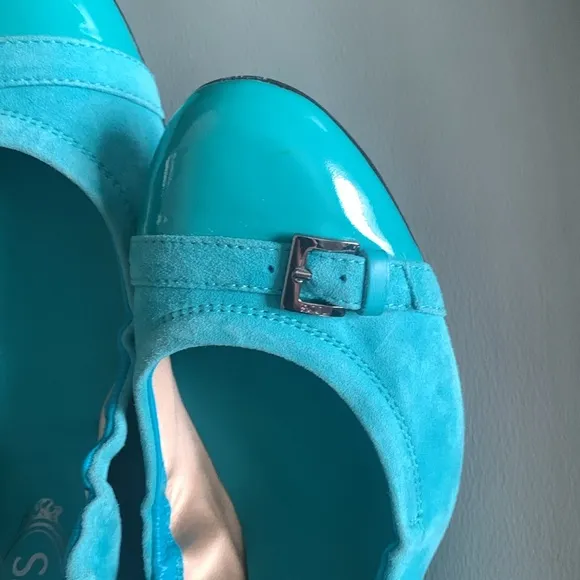 Tod's NWT Suede Ballet Flats