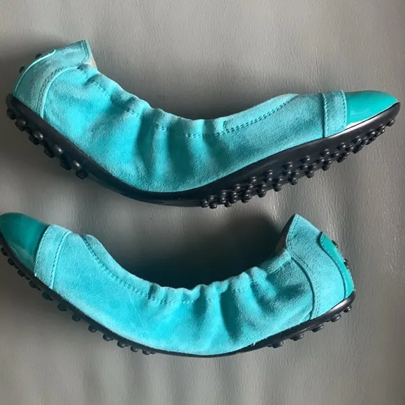 Tod's NWT Suede Ballet Flats