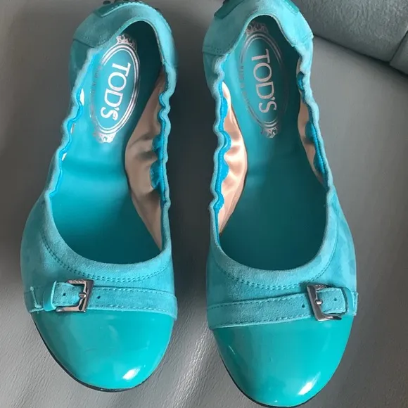Tod's NWT Suede Ballet Flats
