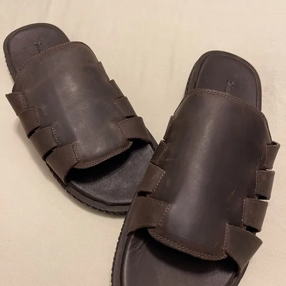 Tommy Bahama Men's Leather Hemet Slide Sandals Sz 8 D   Brown