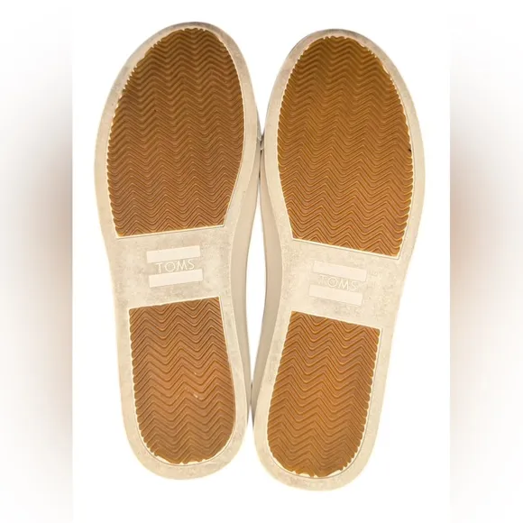 Tom’s Bryce Leopard Print Slip-on Sneakers Women’s Size 9