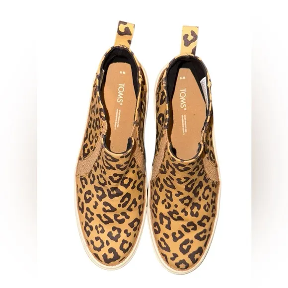 Tom’s Bryce Leopard Print Slip-on Sneakers Women’s Size 9