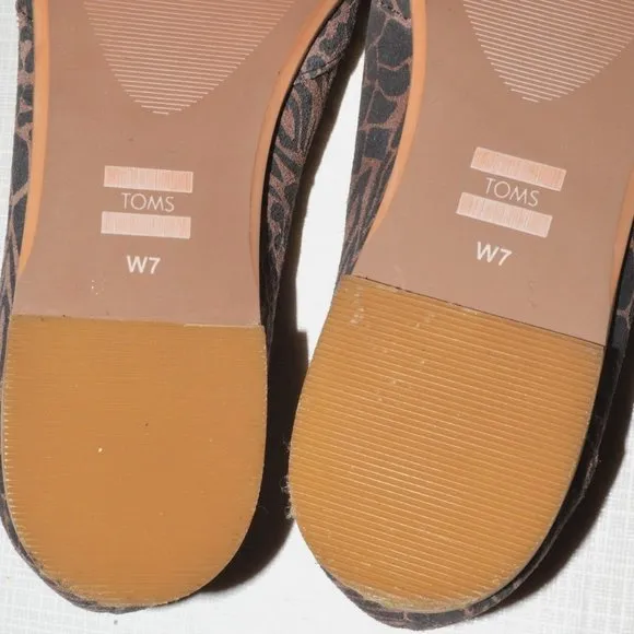 TOMS JUTTI NEAT SZ 7 M BLACK BROWN SUEDE LEATHER FLATS COMFORT SHOES