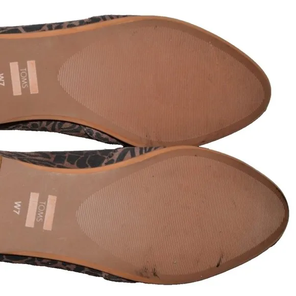 TOMS JUTTI NEAT SZ 7 M BLACK BROWN SUEDE LEATHER FLATS COMFORT SHOES