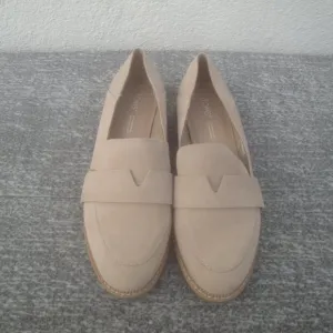 TOMS Mallory Loafers Womens Beige Flats Casual 10019203T 8.5