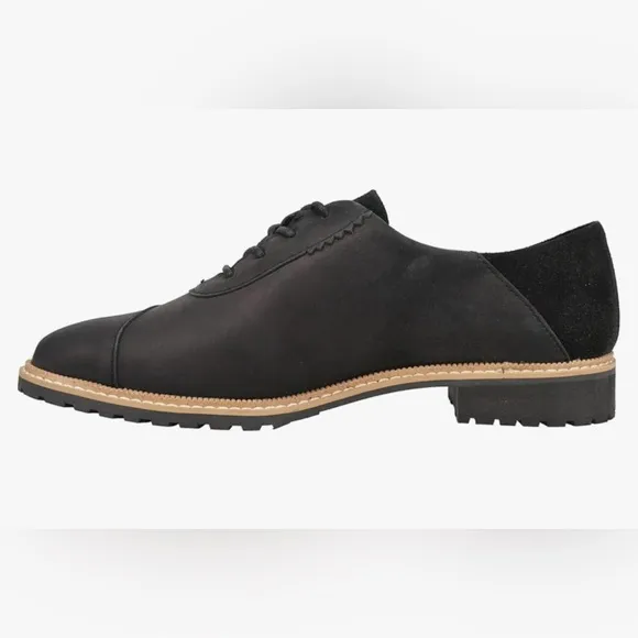 TOMS Women’s 7.5 Ainsley Black Leather and Suede Oxford Flats like NEW