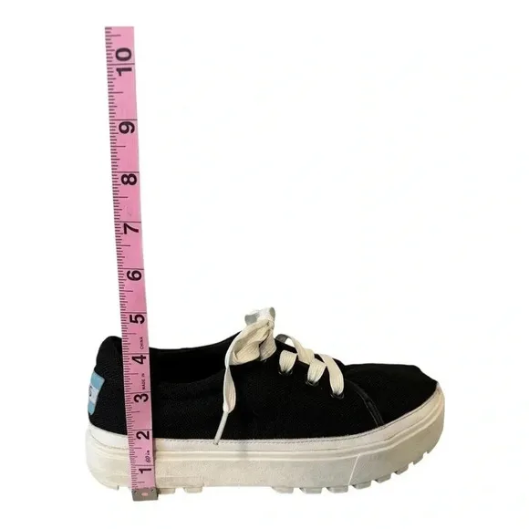 TOMS Women's Alpargata Lace-up Lug Heavy Canvas Sneakers Black - Size 8.5