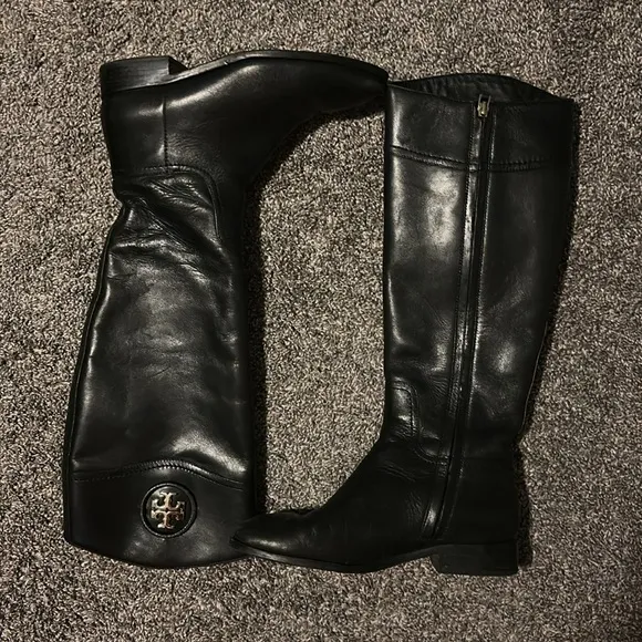 Tory Burch Black Tall Zip Side Leather Boots Size 7M