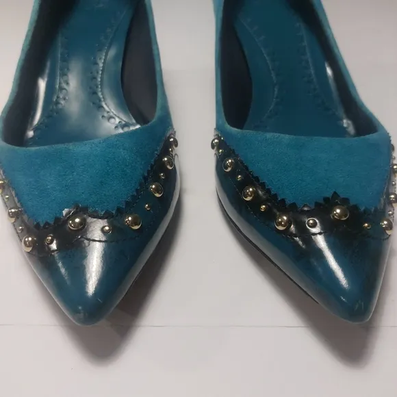 Tory Burch Blue Suede Women's Kitten Heels Size 8.5