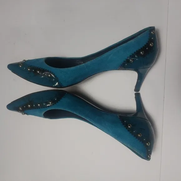 Tory Burch Blue Suede Women's Kitten Heels Size 8.5