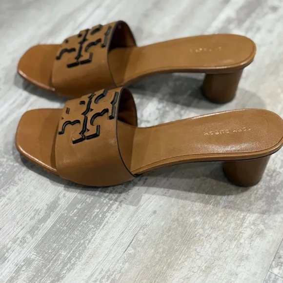 Tory Burch Ines Mule Sandals Size 9 Tan 55mm Heel Goat Leather Logo Slides $298