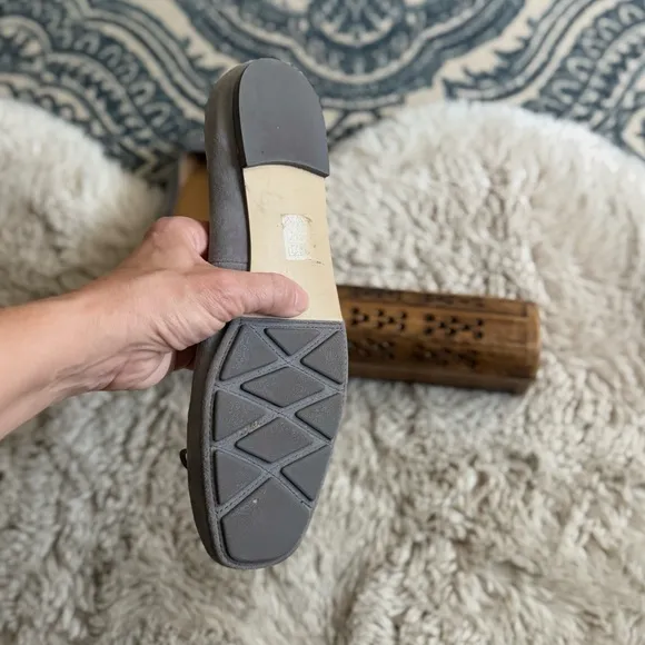 Tory Burch Laila Driver Suede Ballet Flats with Bow - Gray 9.5