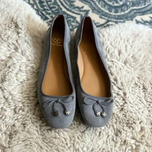 Tory Burch Laila Driver Suede Ballet Flats with Bow - Gray 9.5