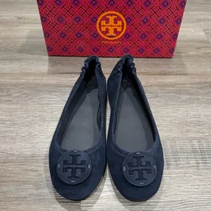 Tory Burch Minnie Travel Ballet Leather Logo Suede Round Flats in Perfect Navy