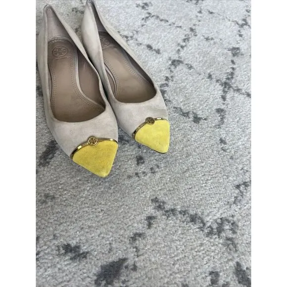 Tory Burch Tan‎ and Yellow Color block Suede Flats Size 7M Gold Logo