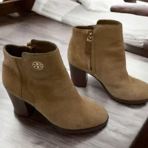 TORY BURCH Women's Brown Suede Side Zip Ankle BOOTS Size 7.5M