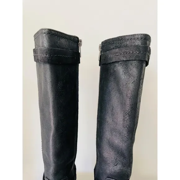 UGG Black Darcie Side Zipper Boots Size 6