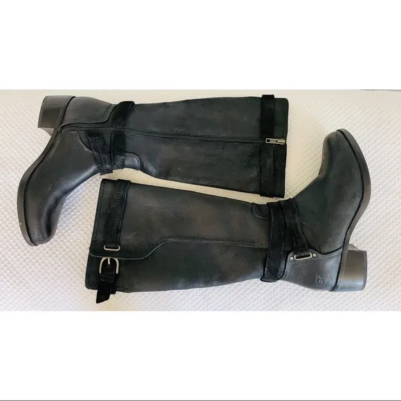 UGG Black Darcie Side Zipper Boots Size 6
