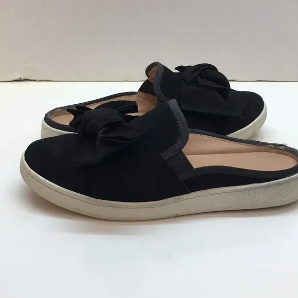 UGG Black Suede Slide Flats with Bow Design Size 9