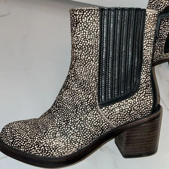 UGG Camden Calf Hair Chelsea Boots