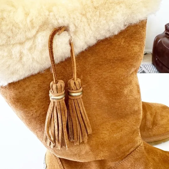 UGG Chestnut Plumdale Tassel Sheepskin Tall Boot Side Zip Women 10 ~ SN 1894