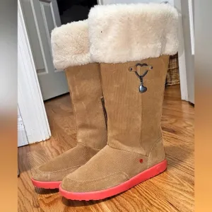 Ugg corduroy heart tan size 5 boots