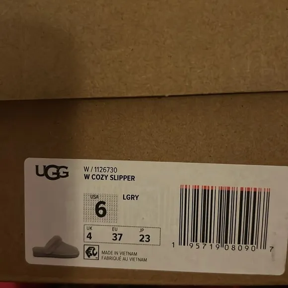 🆕UGG Cozy Genuine Shearling Slide Shoes Slippers Light Grey NIB