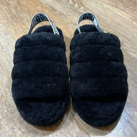 UGG Fluff Yeah Black Slippers Women's 10 Slides New Without Box Ankle Strap Logo