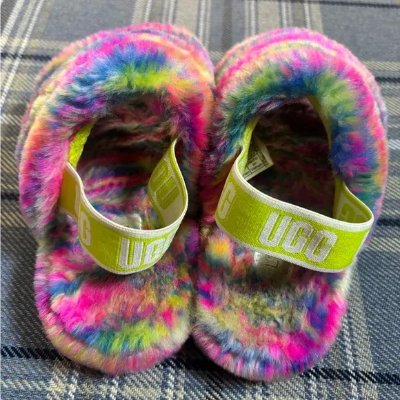 UGG Fluff Yeah Pixelate Kids Size 13
