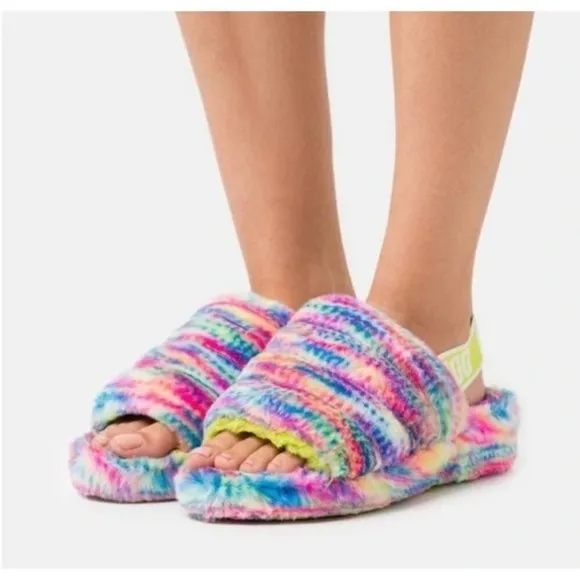 UGG Fluff Yeah Pixelate Kids Size 13