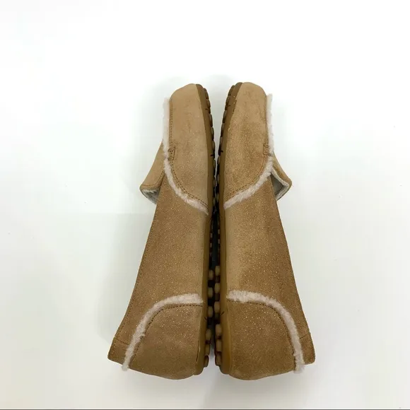 UGG Hailey Sparkle Tan Suede Sheepskin Lined Loafer With White Trim Big Girl 5
