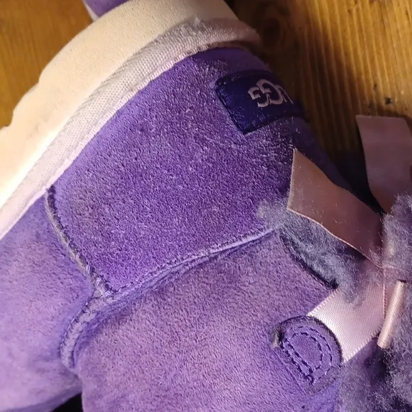 Ugg Kids  Bailey  boots