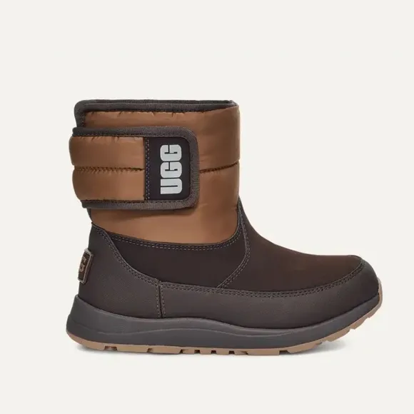 UGG kids Toty brown weatherproof boots size various