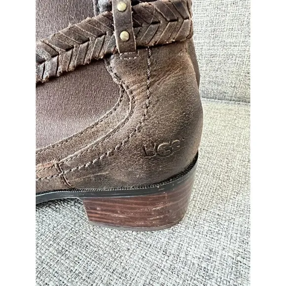 Ugg Krewe Ankle Boots Size 8 Chocolate Brown Leather Moto Harness Chelsea Bootie