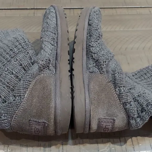 UGG Leland Charcoal Cable Knit Sweater Boots Sz 9