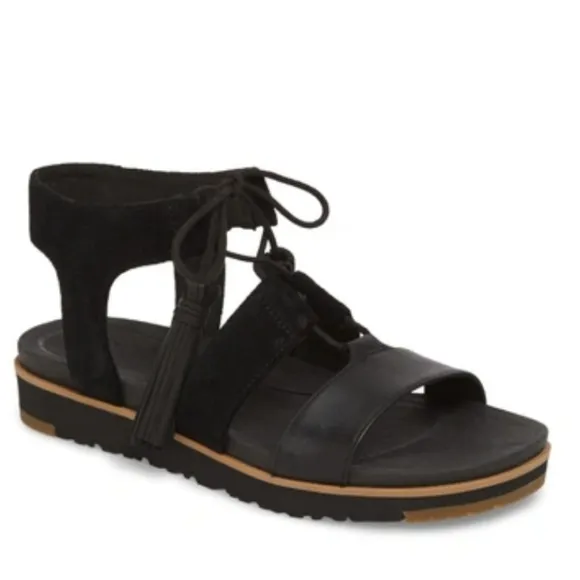 UGG Maryssa tassel black sandals size 7.5