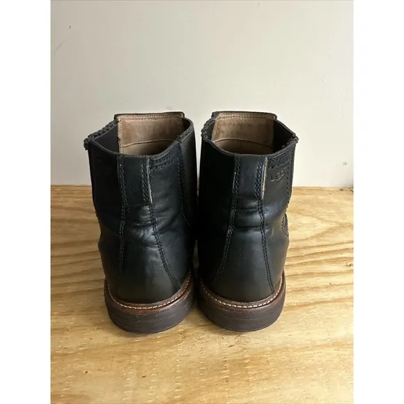 UGG Men Black Chelsea Boots Size‎ 10.5 M